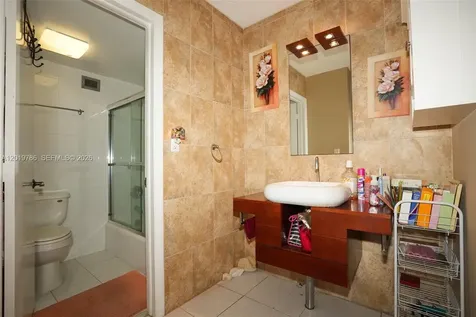 3800 S Ocean Drive Hollywood FL 33019