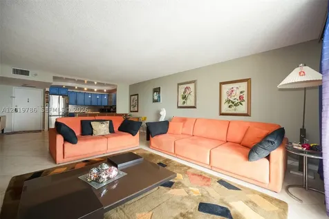 3800 S Ocean Drive Hollywood FL 33019