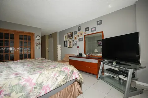 3800 S Ocean Drive Hollywood FL 33019