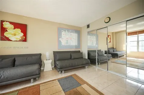 3800 S Ocean Drive Hollywood FL 33019