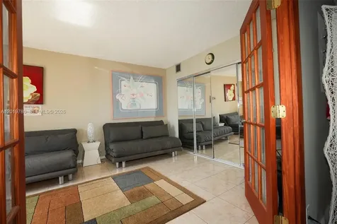 3800 S Ocean Drive Hollywood FL 33019