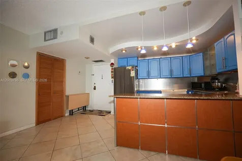 3800 S Ocean Drive Hollywood FL 33019