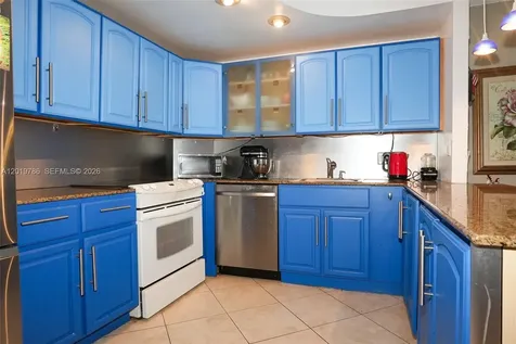 3800 S Ocean Drive Hollywood FL 33019