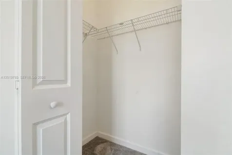 21035 NE 8th Avenue Miami FL 33179