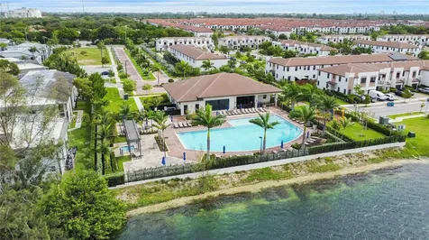 21035 NE 8th Avenue Miami FL 33179