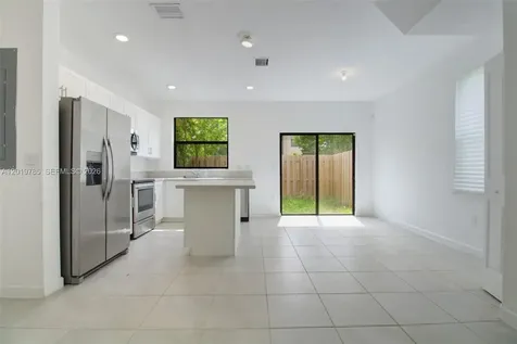 21035 NE 8th Avenue Miami FL 33179
