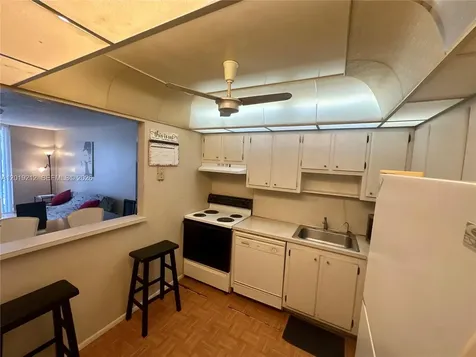 16851 NE 23rd Avenue North Miami Beach FL 33160