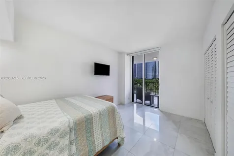 520 Brickell Key Drive Miami FL 33131