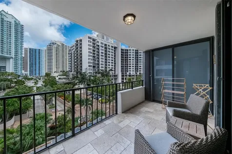 520 Brickell Key Drive Miami FL 33131
