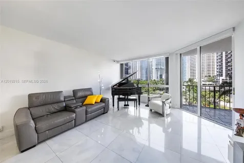 520 Brickell Key Drive Miami FL 33131