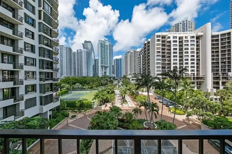 520 Brickell Key Drive Miami FL 33131