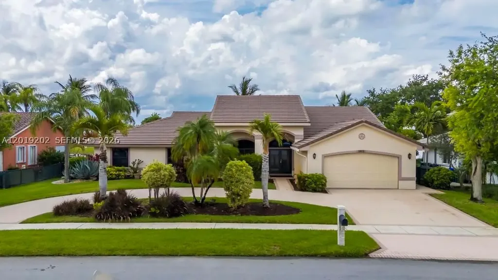 19831 NW 4th Street Pembroke Pines FL 33029