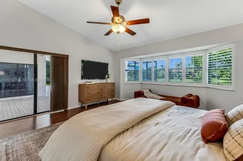 19831 NW 4th Street Pembroke Pines FL 33029