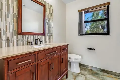 19831 NW 4th Street Pembroke Pines FL 33029