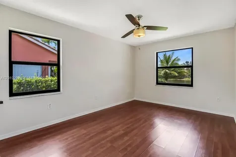 19831 NW 4th Street Pembroke Pines FL 33029