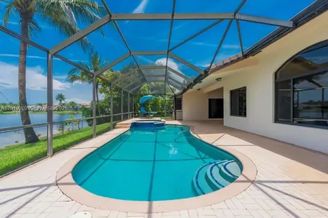 19831 NW 4th Street Pembroke Pines FL 33029
