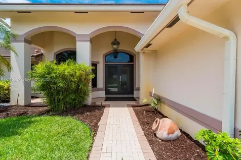 19831 NW 4th Street Pembroke Pines FL 33029