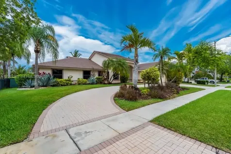 19831 NW 4th Street Pembroke Pines FL 33029