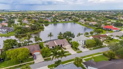 19831 NW 4th Street Pembroke Pines FL 33029