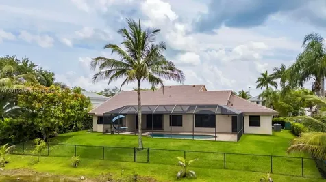19831 NW 4th Street Pembroke Pines FL 33029