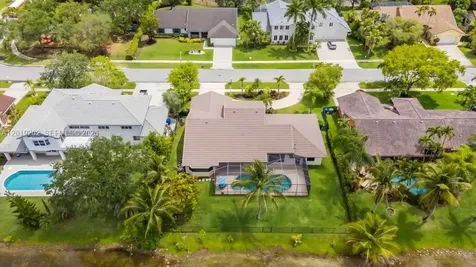 19831 NW 4th Street Pembroke Pines FL 33029