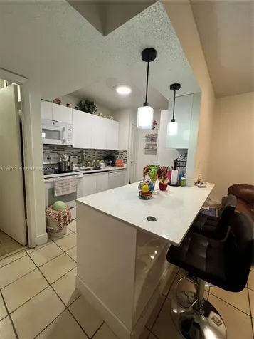 870 SW 129th Place Miami FL 33184