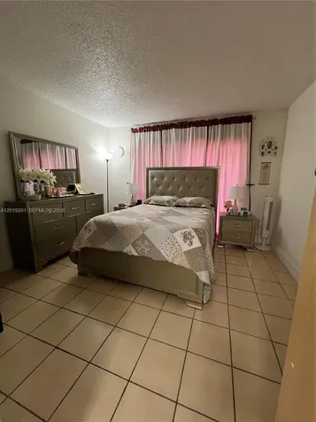 870 SW 129th Place Miami FL 33184
