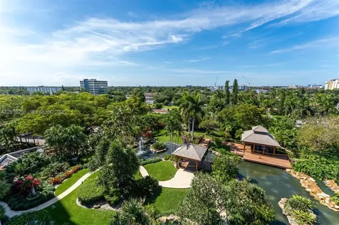 1000 Quayside Terrace Miami FL 33138