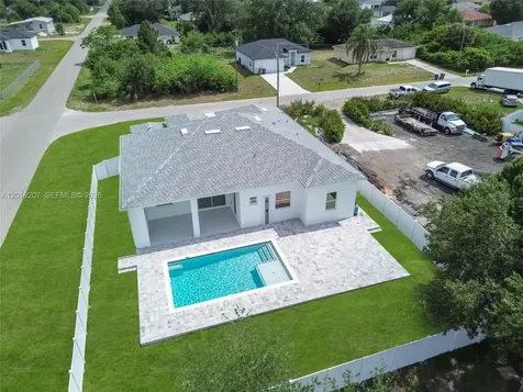 2900 41st Street SW Lehigh Acres FL 33976