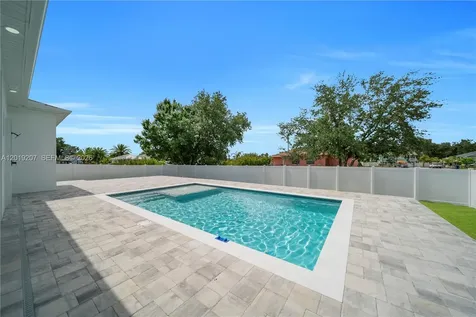 2900 41st Street SW Lehigh Acres FL 33976