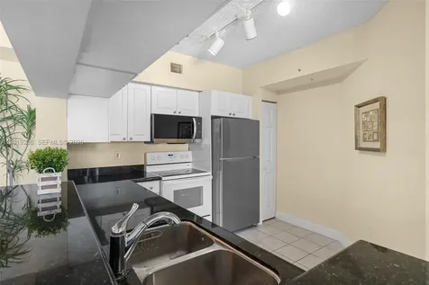 17150 N Bay Road Sunny Isles Beach FL 33160
