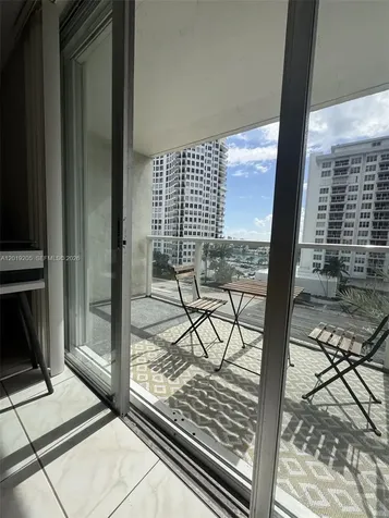 5701 Collins Avenue Miami Beach FL 33140