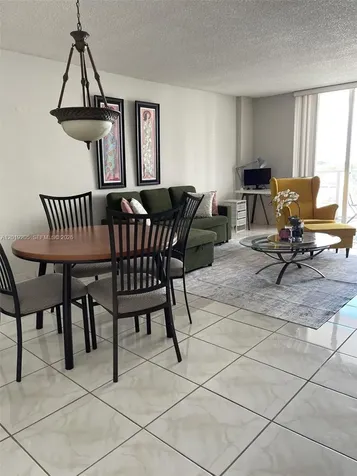 5701 Collins Avenue Miami Beach FL 33140
