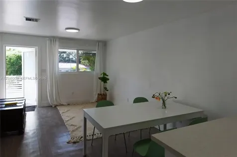 6863 NW 2nd Avenue Miami FL 33150