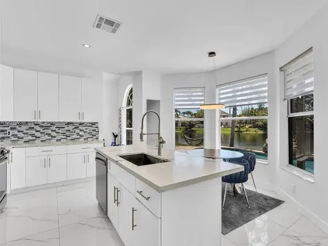 18442 NW 12th Street Pembroke Pines FL 33029