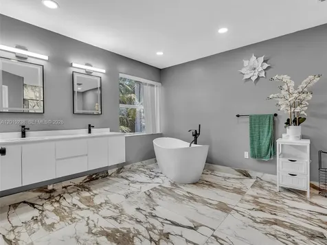 18442 NW 12th Street Pembroke Pines FL 33029