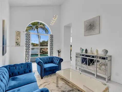 18442 NW 12th Street Pembroke Pines FL 33029