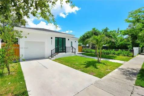 2001 SW 22nd Terrace Miami FL 33145