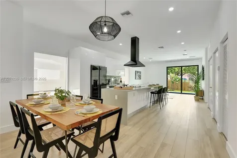 2001 SW 22nd Terrace Miami FL 33145