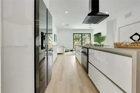 2001 SW 22nd Terrace Miami FL 33145
