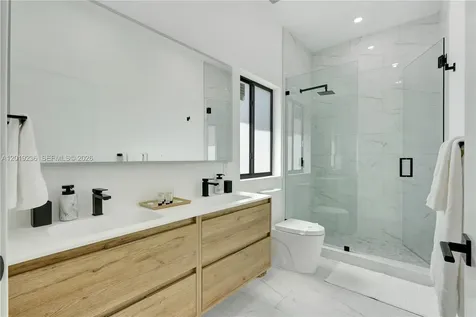 2001 SW 22nd Terrace Miami FL 33145