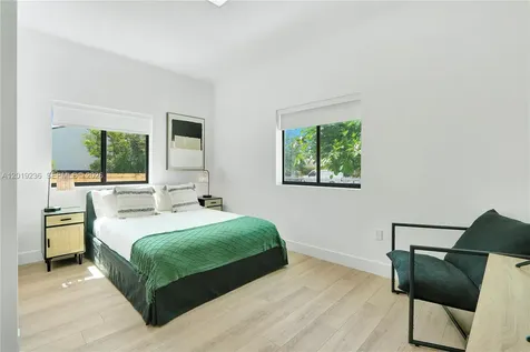 2001 SW 22nd Terrace Miami FL 33145