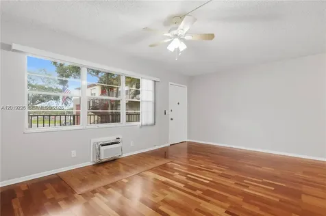 151 SW 134th Way Pembroke Pines FL 33027