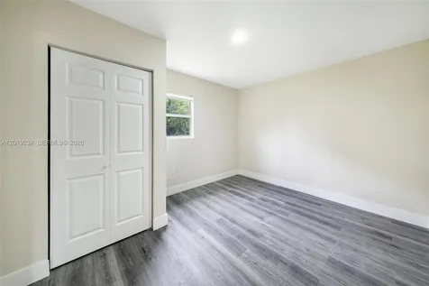 3337 NW 23rd Court Lauderdale Lakes FL 33311