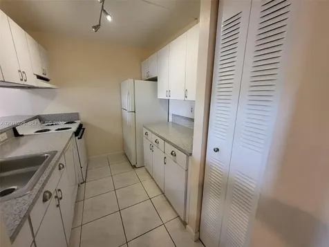 10801 SW 109th Court Miami FL 33176