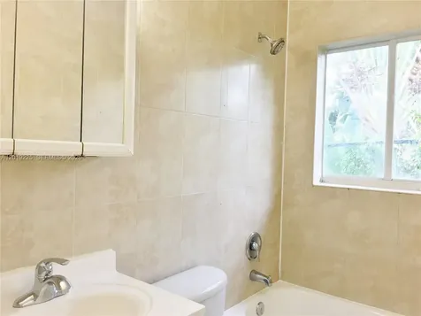 95 Edgewater Drive Coral Gables FL 33133
