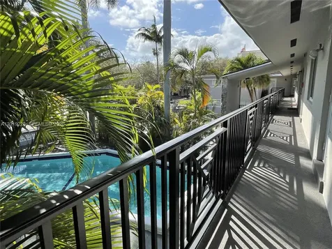 95 Edgewater Drive Coral Gables FL 33133