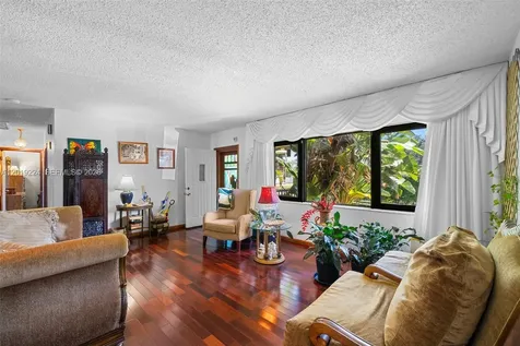 511 Dunad Avenue Opa-Locka FL 33054