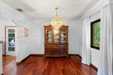 511 Dunad Avenue Opa-Locka FL 33054