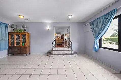 511 Dunad Avenue Opa-Locka FL 33054